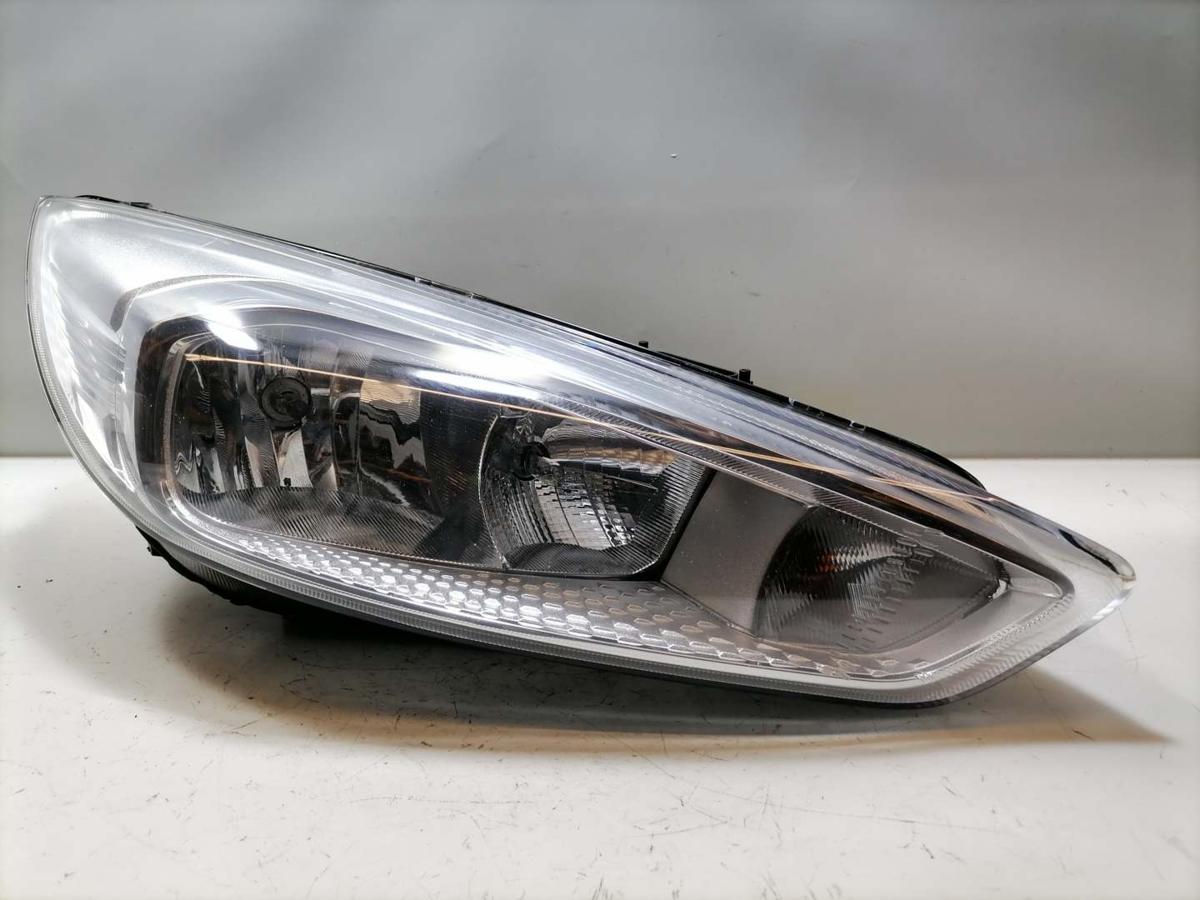 Ford Focus 3 original Scheinwerfer vorn rechts Halogen Facelift Bj.2018